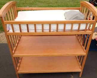 CHANGING TABLE