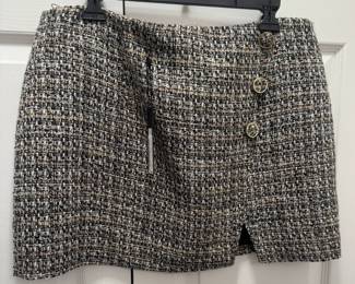 Ladies Gianni Bini Black & White Tweed Skirt Size 14 - NEW With Tags!
USA Shipping Only.