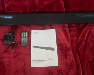 ILive 32" HD Sound Bar with Bluetooth Wireless & Remote Control (Never Used). No factory box.
USA Shipping Only.
NOTE: Special box will be needed for shipping properly.