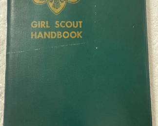 Vintage Girl Scout Book: Girl Scout Handbook - Intermediate Program (Copyright: 1953, 1955)
USA Shipping Only.

