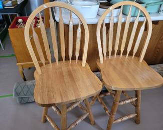 2 COUNTER HEIGHT SWIVEL STOOLS $20 EACH
