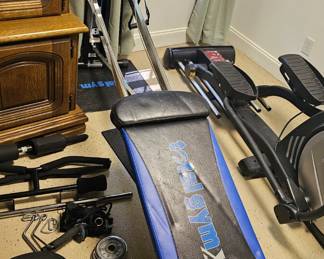 $525 Pre Sale Item - See Sale Description for purchase details. Total Gym XLS with all the accessories shown. Pic 1 of 5