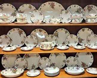 ROYAL DOULTON