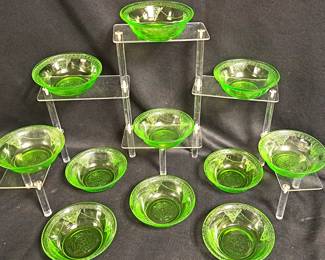 VASELINE GLASS BERRY BOWLS