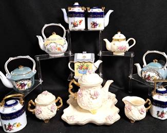 TEAPOT LOT
