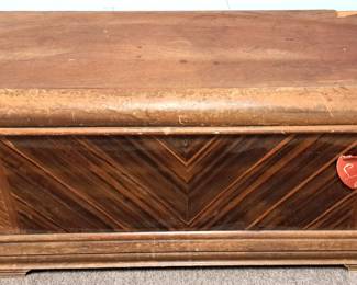 CEDAR CHEST 