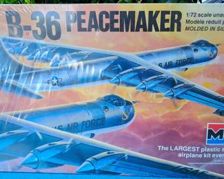 B 36 PEACE MAKER MODEL 