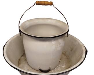 Enamel Utility Wash Basin Chamber Pot Bucket