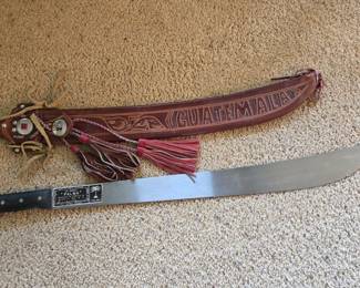 La Marca "Palma" Machete from Nicaragua with a leather Guatemala Knife Sheath