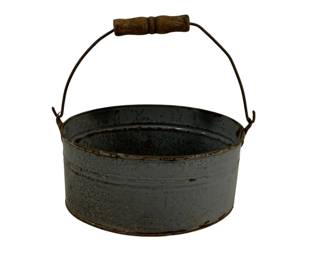 1001 - Vintage Metal Bucket 4.5 x 10 x 7