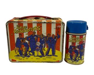 1002 - Harlem Globetrotters Lunchbox & Thermos 9 x 7 x 4