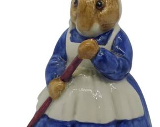 785 - Mrs Bunnykins "Clean Sweep" 4" Royal Doulton