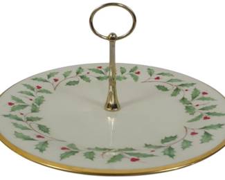 808 - Lenox Holiday Center Handle Cake Plate 5.5x11"