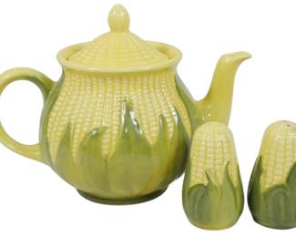 801 - Shawnee Corn Teapot and Shakers