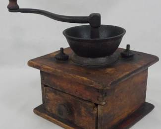 642 - Vintage Coffee Grinder 9"