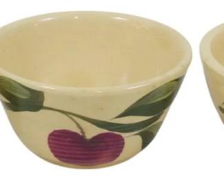806 - 3 Watt Pottery Apple Bowls
