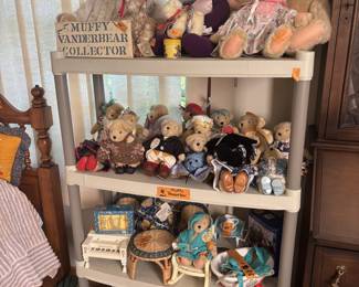 Vander bear collection