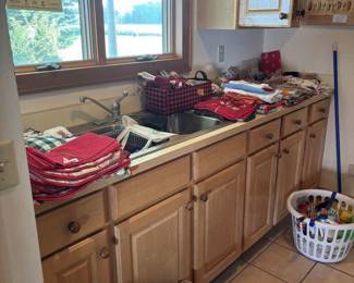 Kitchen linens