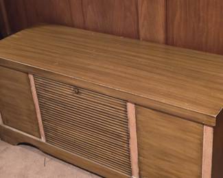 Lane Cedar Chest