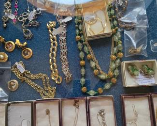 More Jewelry to Choose From including a Rare Alice Caviness Uranium Necklace and Earrings Set
