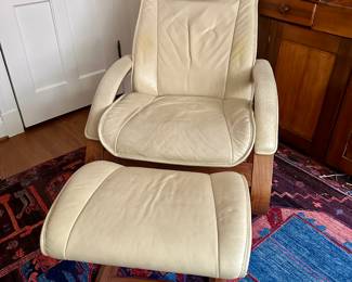 Vintage Fjords Hjellegjerde chair and ottoman