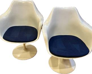 Knoll Saarinen Tulip armchairs - PAIR