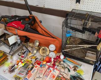 Fishing Lures and Gear - Chainsaw - Bird Cage