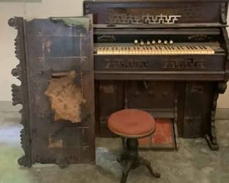 Antique Gem Organ Co 