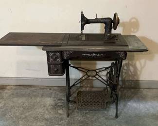 Minnesota Sewing Machine and Table