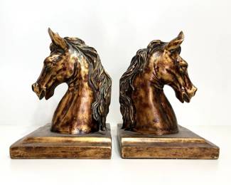 1 HorseHeadBookEndsinAntiquedBronzeFinish