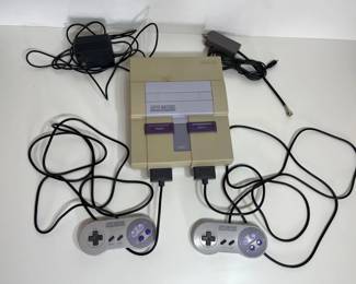 48 VintageSuperNintendoConsolewithConnectionCables2Controllers