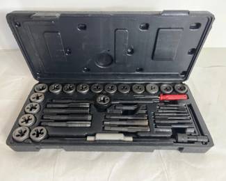 148 MooseRacingMetricTapandDieSet