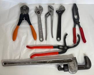 150 MoreHUGEWrenchesPliersandMore