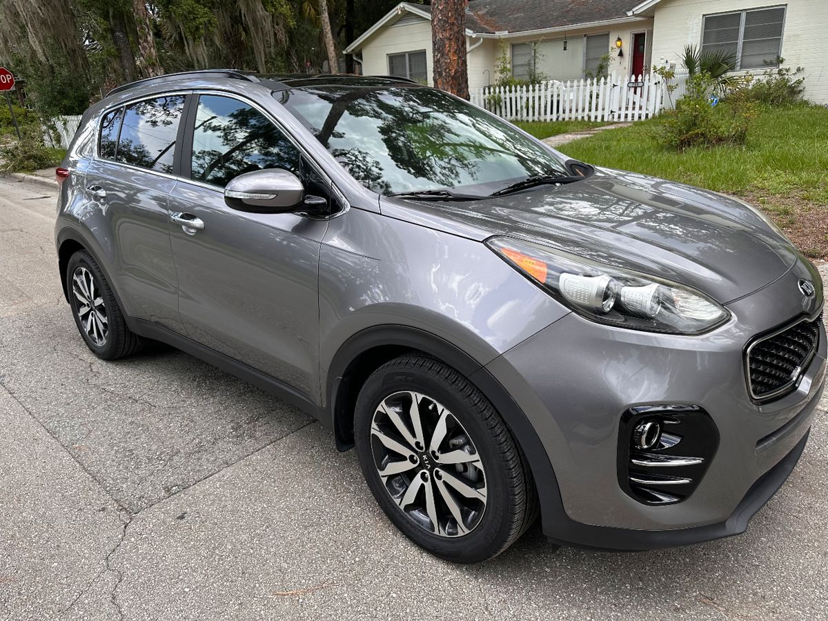 2019 KIA Sportage
ONLY 14,350 MILES!!!!!!!!!!!!!!!!!!!
VIN: KNDPN3AC7K527070
KIA can be PRESOLD. Text Mike 352-281-1822