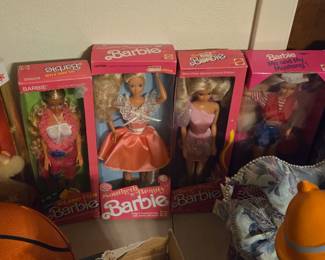 barbies 