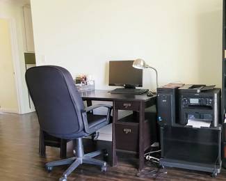$60 Desk and chair