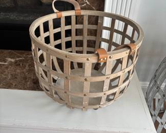 BASKET