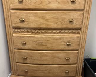PART OF BEDROOM SET
