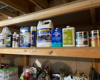 CHEMICALS & PAINT/STAIN