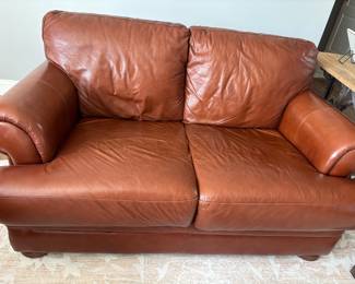 MATCHING LOVESEAT