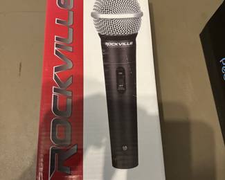 MICROPHONE
