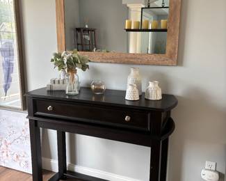 DESK, MIRROR AND DECOR