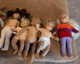 AMERICAN GIRL DOLLS