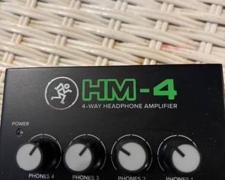 AMPLIFIER HM-4