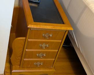Night stand