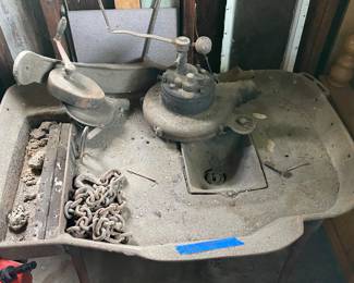 TOP OF VINTAGE BLACKSMITH FORGE
