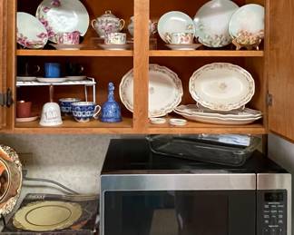 JADEITE MEASURING BOWL, CHINA PLATES, GE MICROWAVE