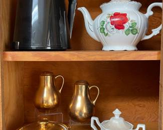 TEA POTS