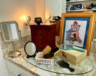 JEWELRY BOXES