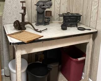 VINTAGE ENAMEL-TOP TABLE, VINTAGE GRINDER, CAST IRON MINI STOVE